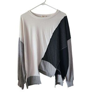 Bibi US Women's Size M Colorblock Sharkbite Asymmetric Hem Sweater Lightweight